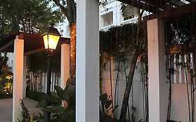 Straits Quay Marina Suites